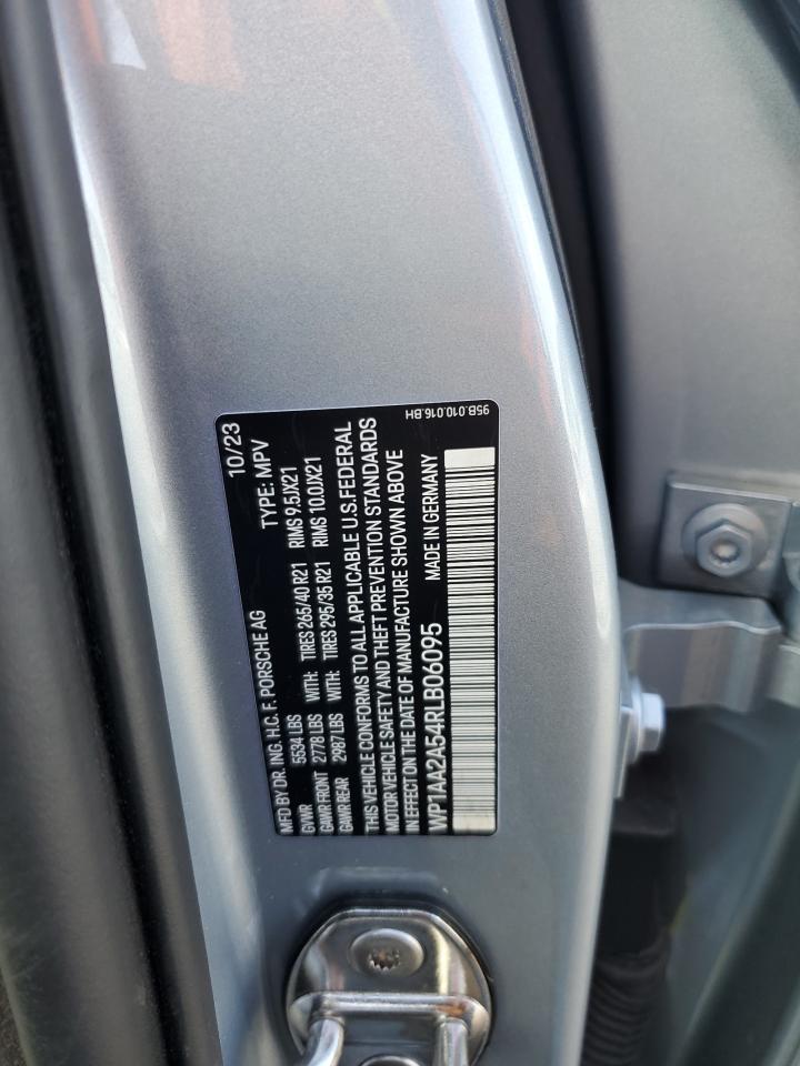 2024 Porsche Macan Base VIN: WP1AA2A54RLB06095 Lot: 85397685