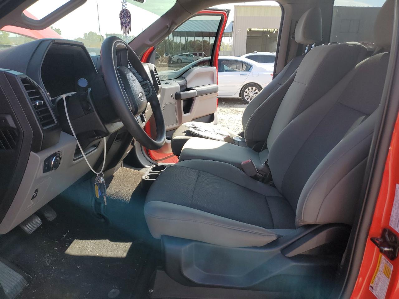 2018 Ford F150 VIN: 1FTMF1CP9JFA95106 Lot: 82300495