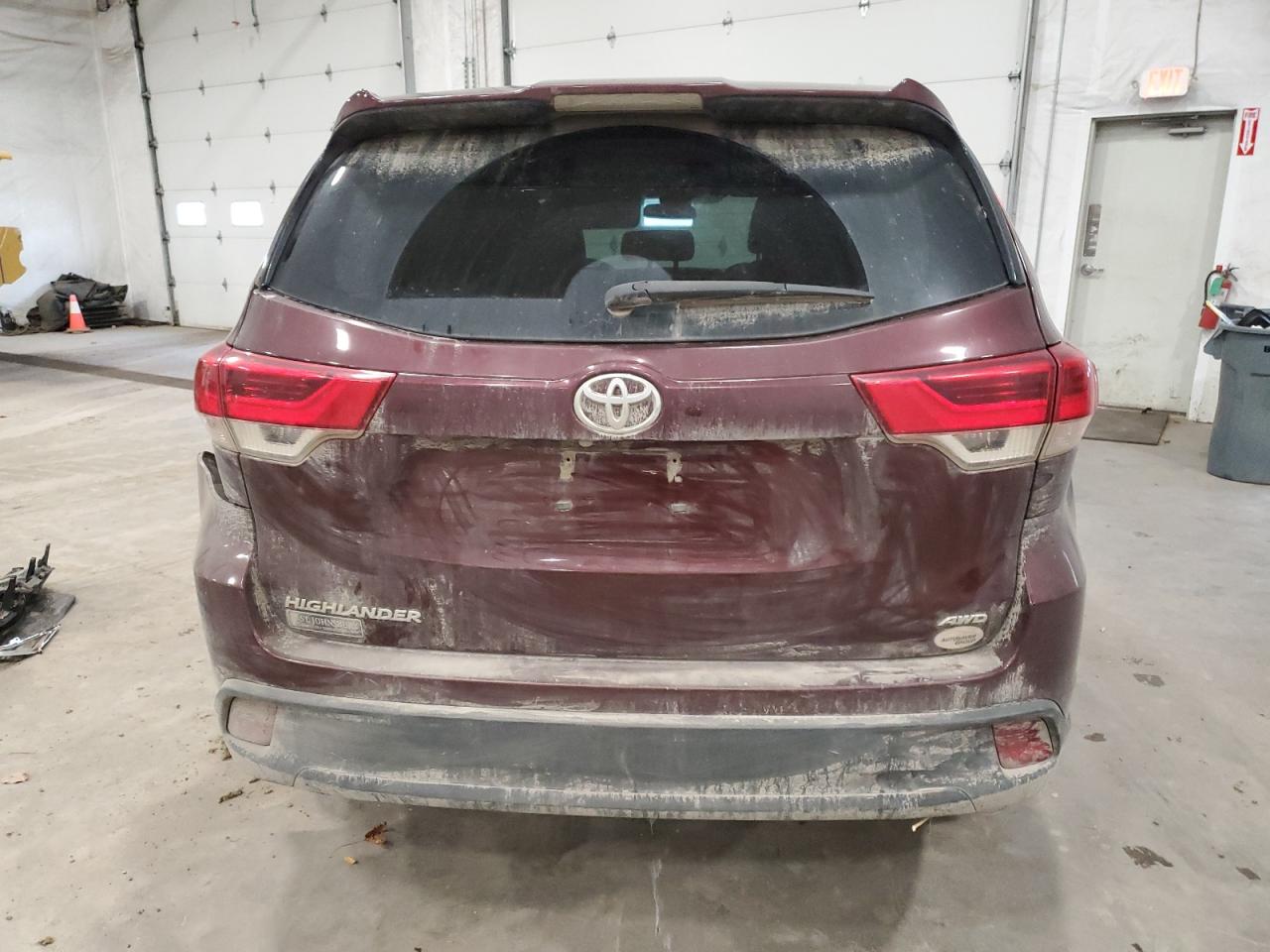 2019 Toyota Highlander Le VIN: 5TDBZRFH5KS958339 Lot: 90038945