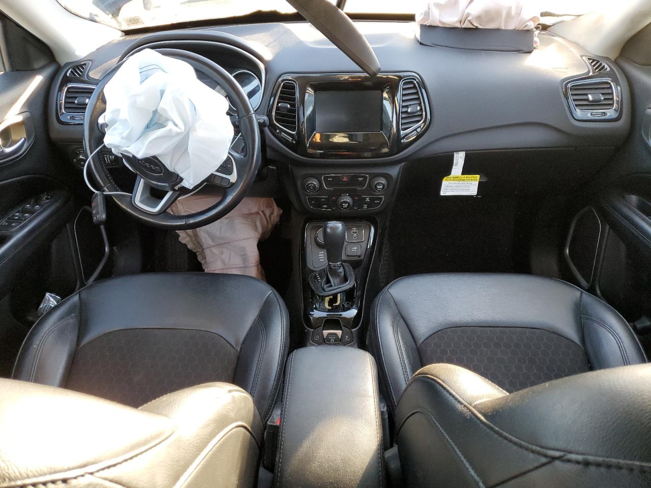 2020 Jeep Compass Latitude VIN: 3C4NJDBB5LT168555 Lot: 85564695