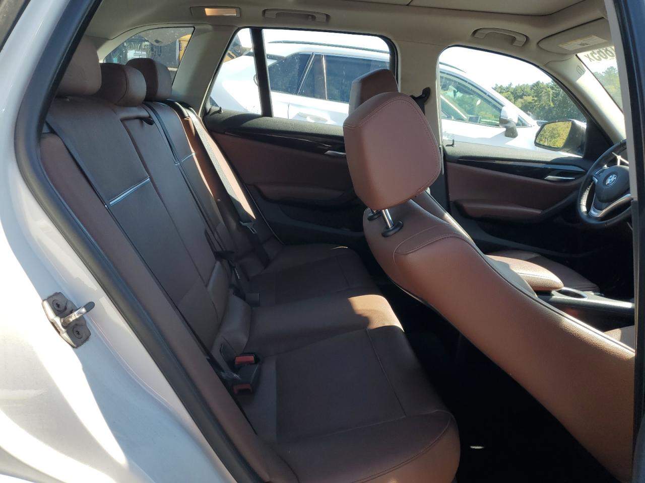 2015 BMW X1 xDrive28I VIN: WBAVL1C57FVY41221 Lot: 82201865