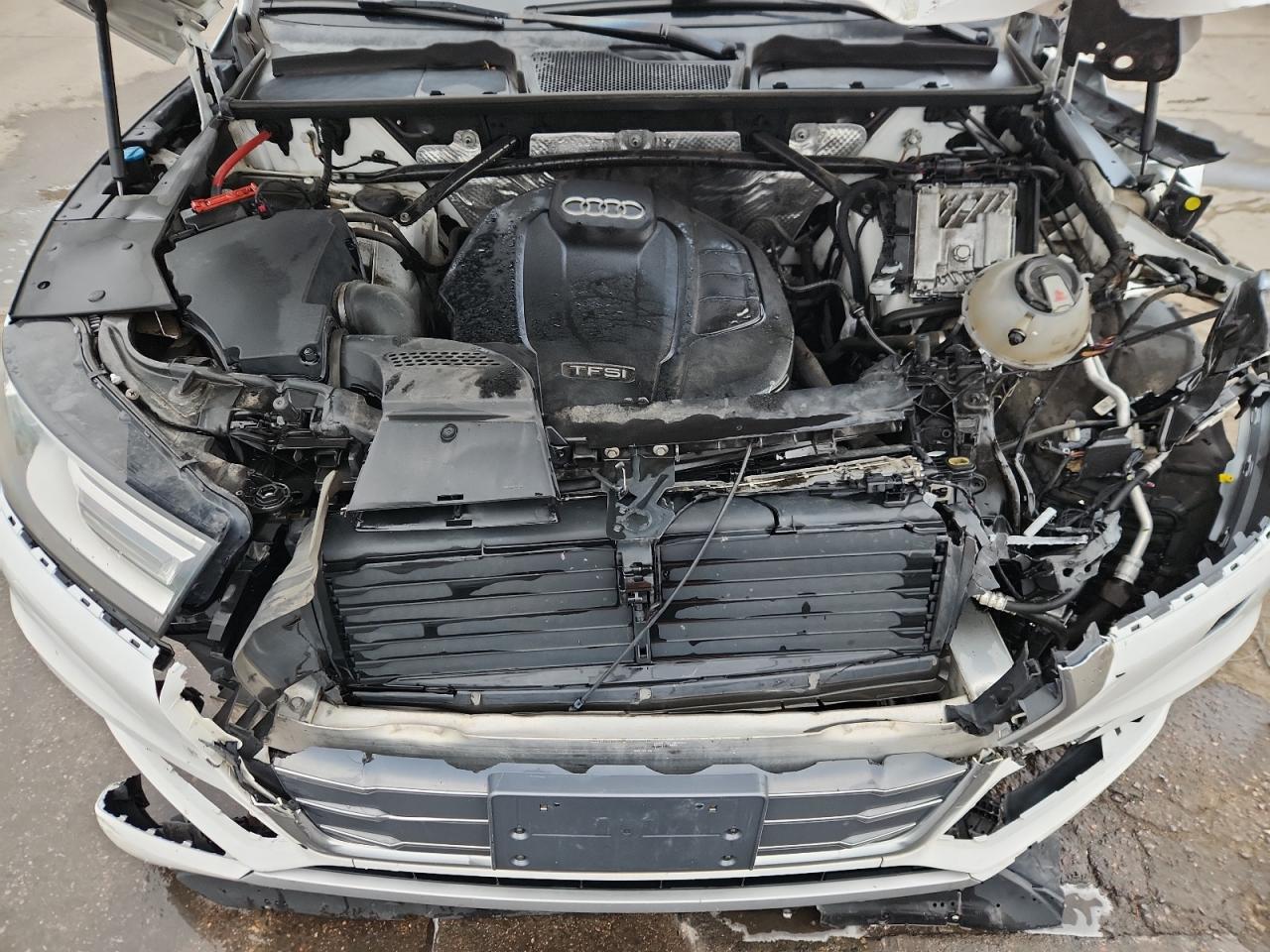 2018 Audi Q5 Premium VIN: WA1ANAFY8J2128124 Lot: 89728315