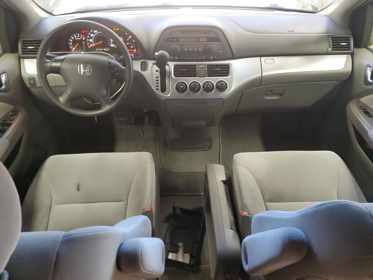 2009 Honda Odyssey Lx VIN: 5FNRL38219B055819 Lot: 71858535