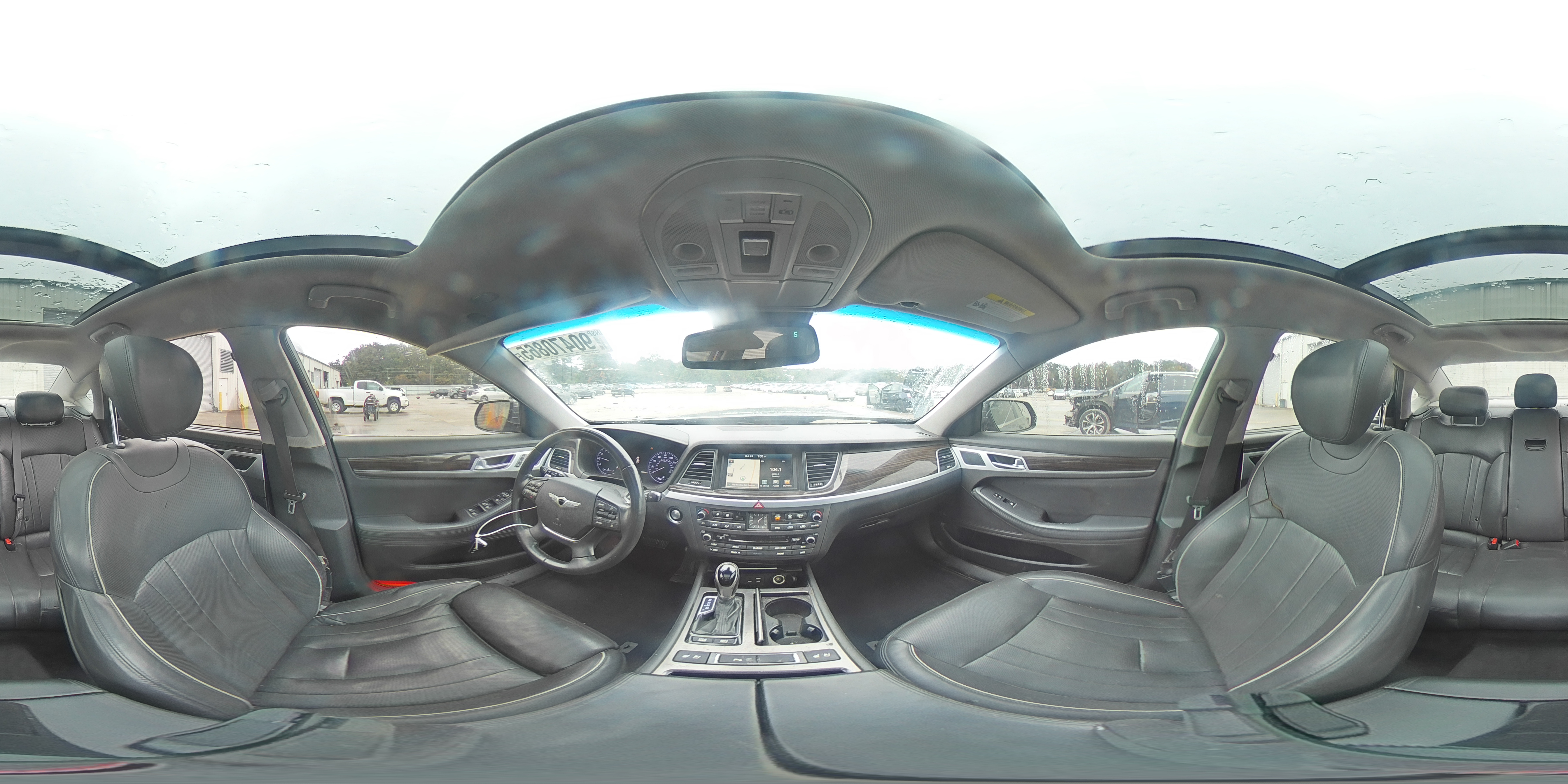 2016 Hyundai Genesis 3.8L VIN: KMHGN4JE1GU121250 Lot: 90470865