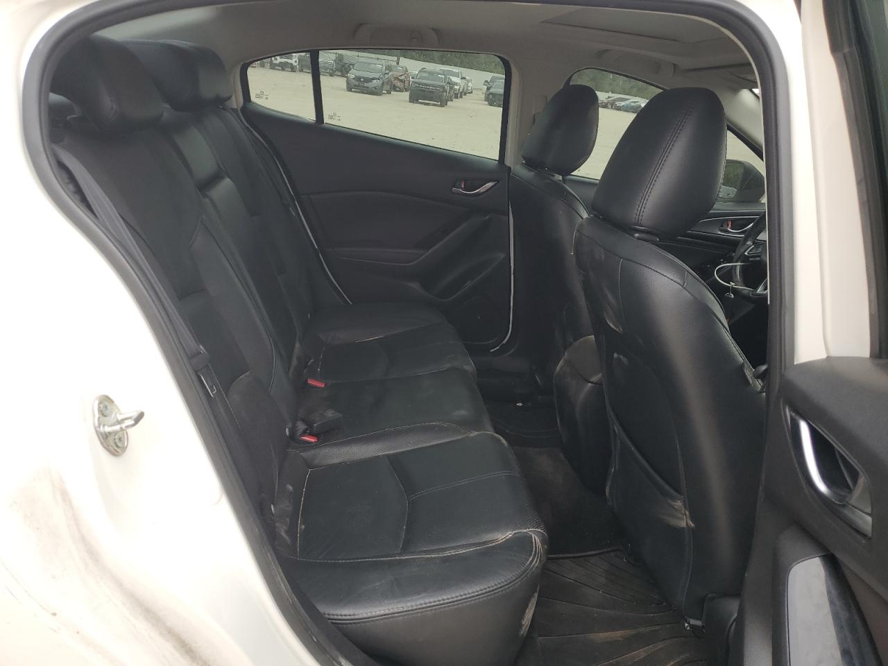 2018 Mazda 3 Grand Touring VIN: 3MZBN1W30JM236483 Lot: 85585725