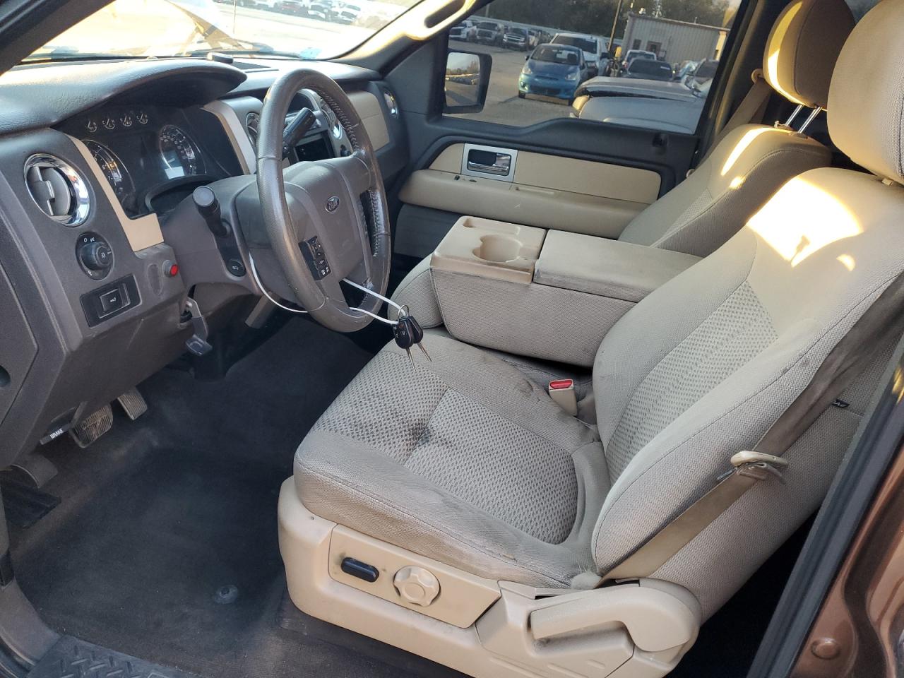 2011 Ford F150 Supercrew VIN: 1FTFW1EF0BFC36949 Lot: 90555485