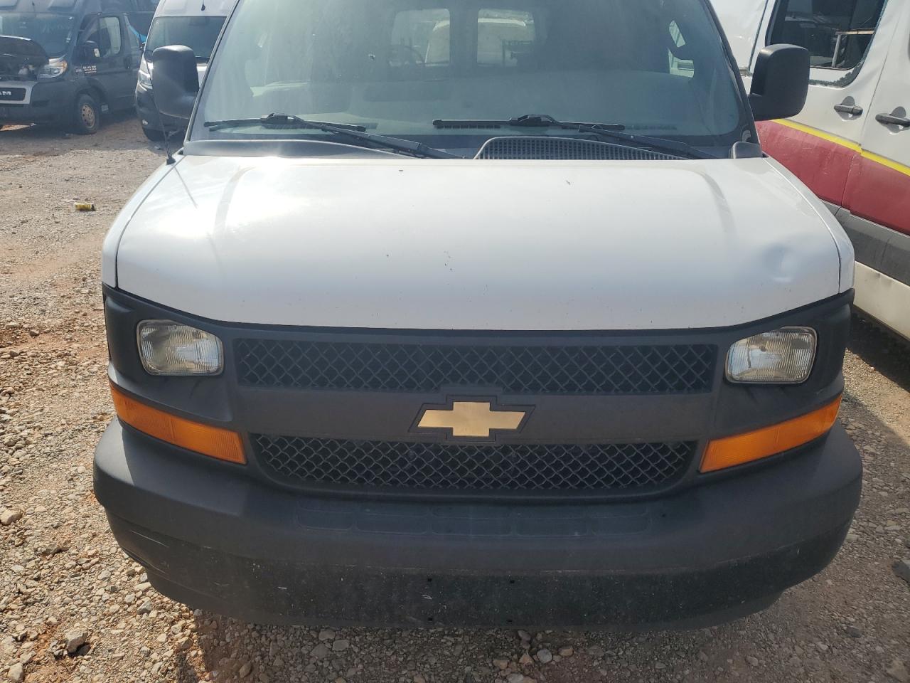 2017 Chevrolet Express G2500 VIN: 1GCWGAFF2H1116894 Lot: 85724245