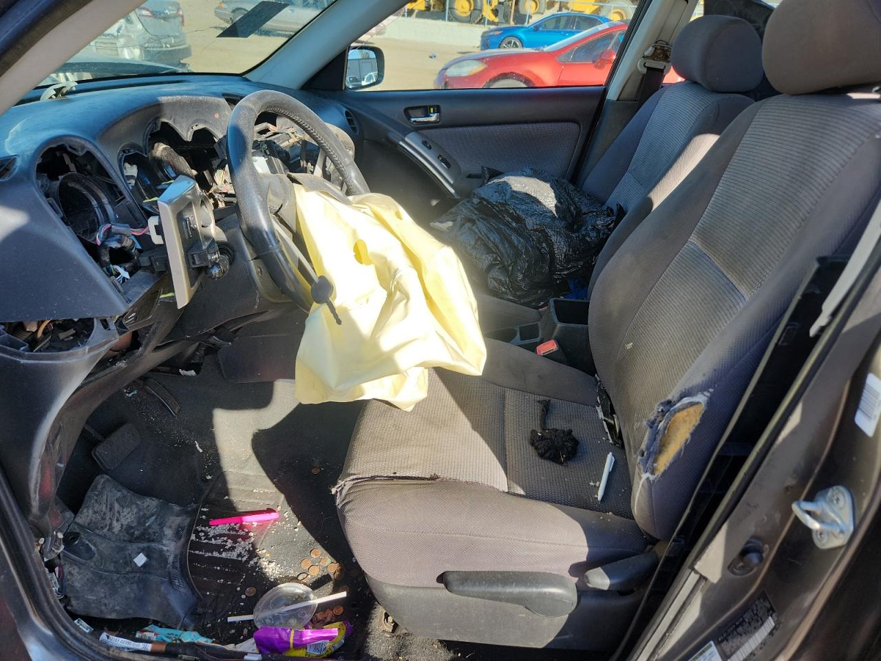 2005 Toyota Corolla Matrix Xr VIN: 2T1KR32E45C422861 Lot: 84442285