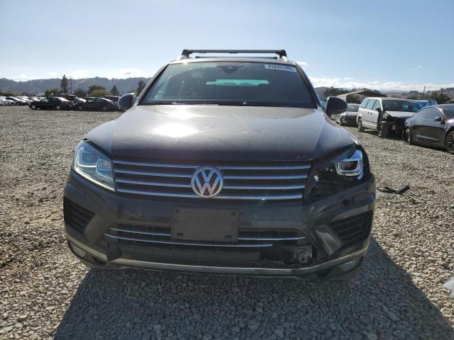  VOLKSWAGEN TOUAREG 2017 Черный