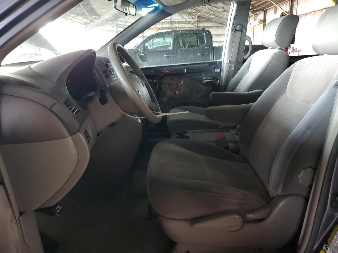 2006 Toyota Sienna Ce VIN: 5TDZA23CX6S562001 Lot: 84390375