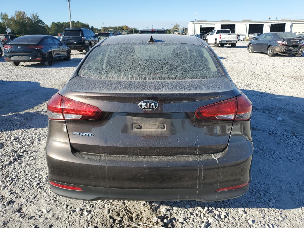 2018 Kia Forte Lx VIN: 3KPFK4A7XJE212548 Lot: 86531395