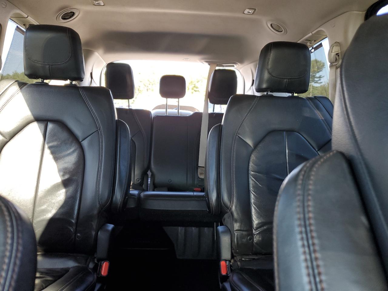 2017 Chrysler Pacifica Touring L VIN: 2C4RC1BG8HR745479 Lot: 84363755