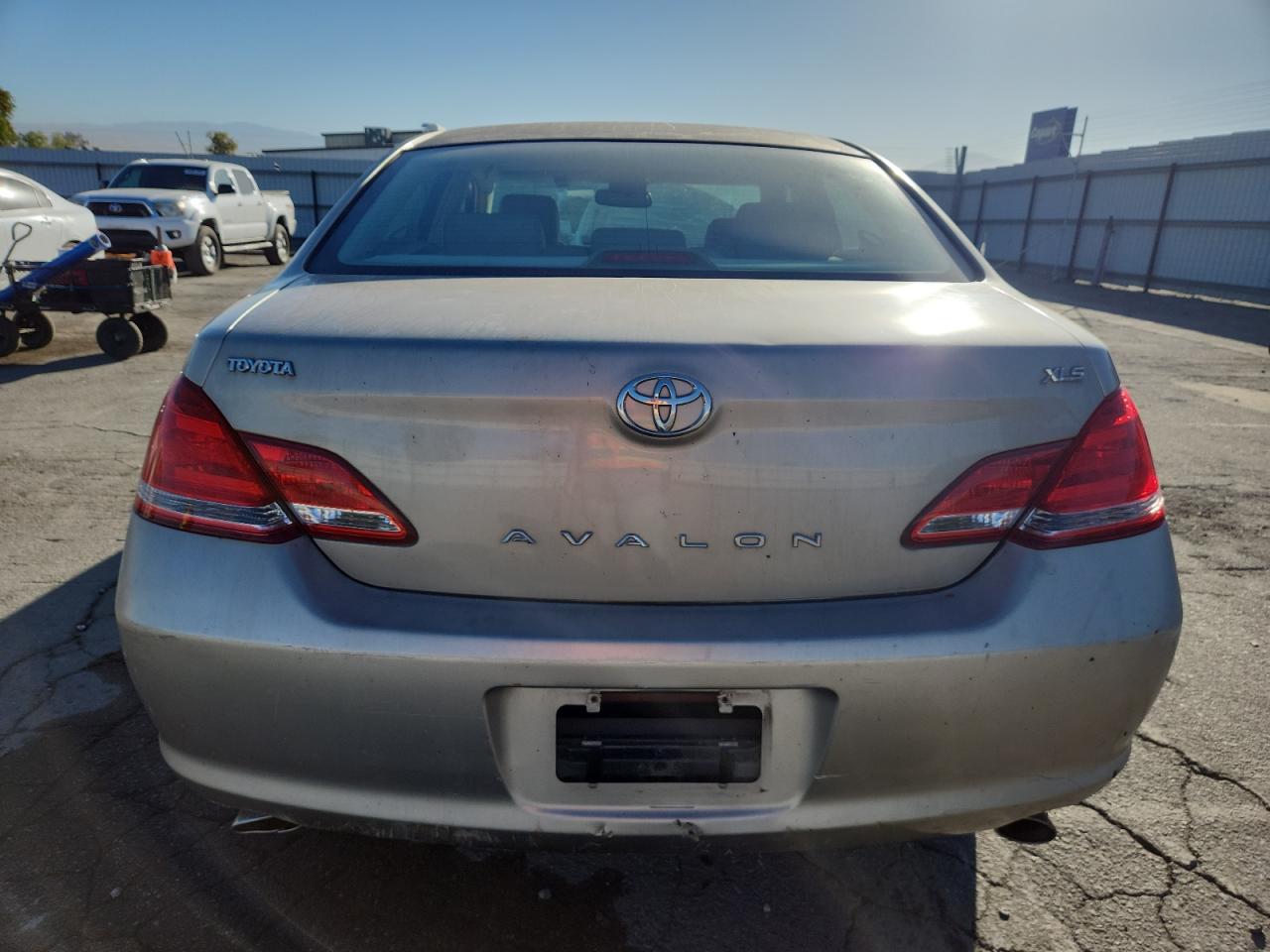 2006 Toyota Avalon Xl VIN: 4T1BK36B86U116945 Lot: 82312655