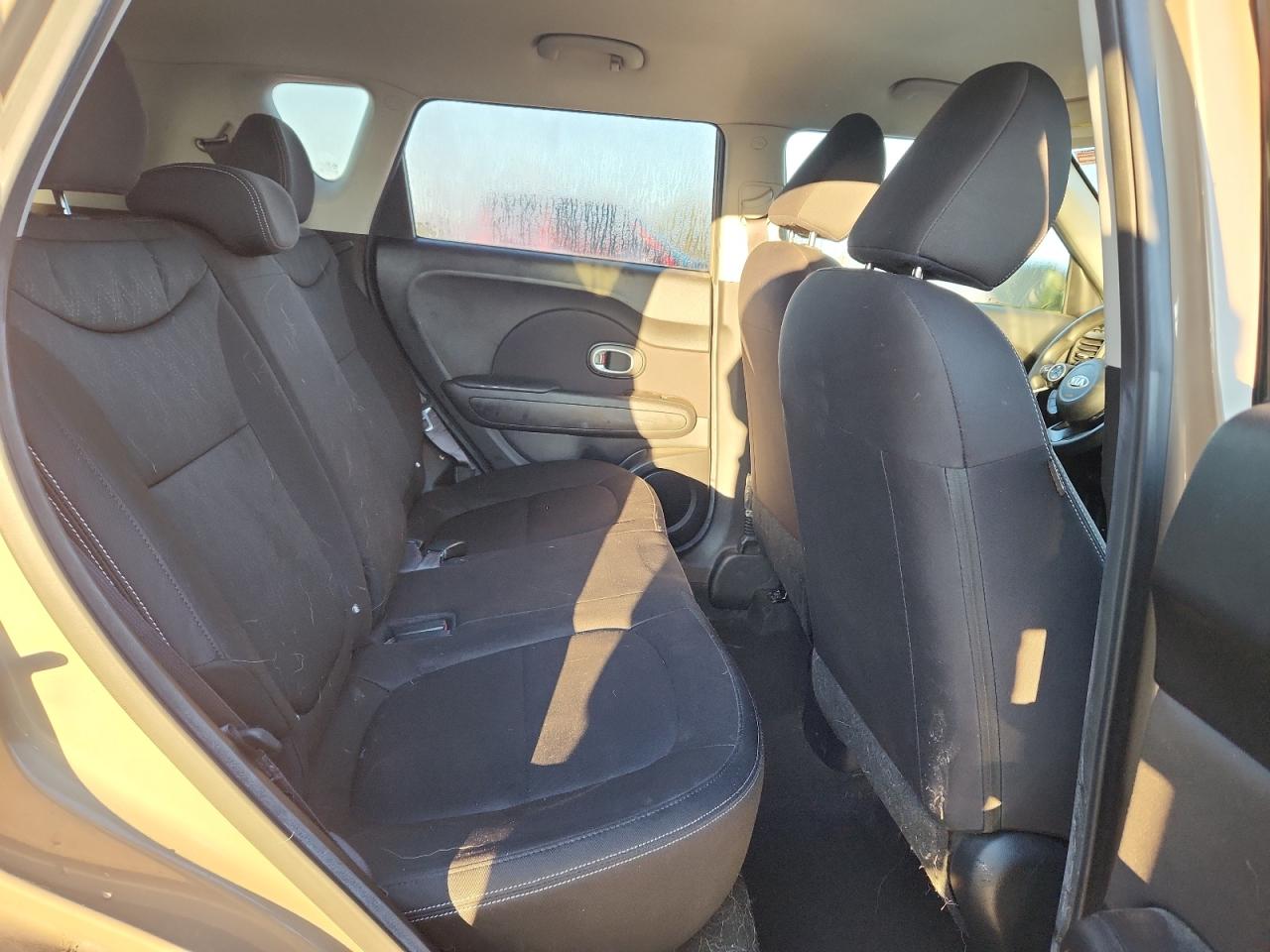 2016 Kia Soul VIN: KNDJN2A27G7249656 Lot: 90647305