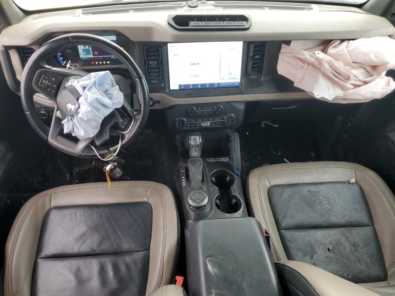 2022 Ford Bronco Base VIN: 1FMEE5DP6NLB68321 Lot: 85561245