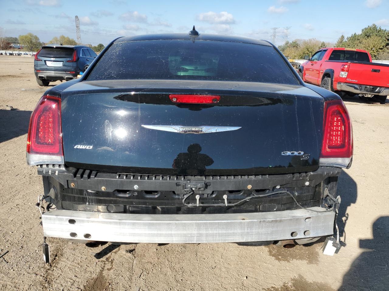 2017 Chrysler 300 S VIN: 2C3CCAGG0HH553465 Lot: 90721995