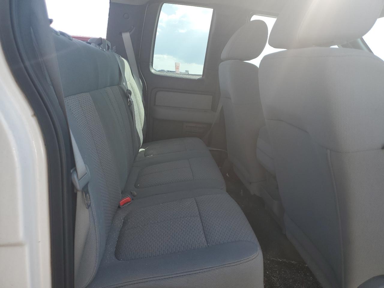 2011 Ford F150 Super Cab VIN: 1FTFX1CF7BKE18865 Lot: 84561075