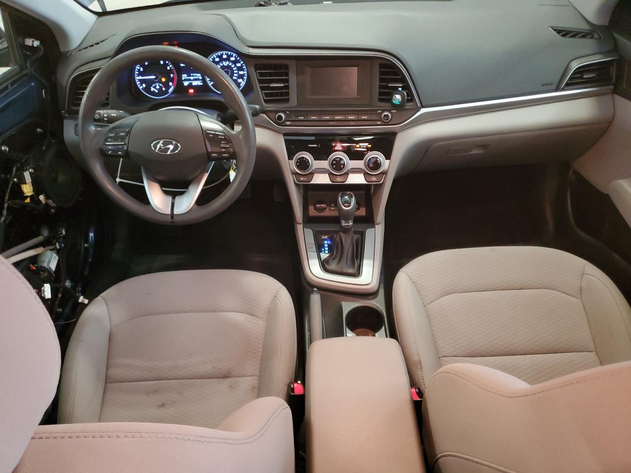 2019 Hyundai Elantra Se VIN: 5NPD74LF2KH447858 Lot: 85174435