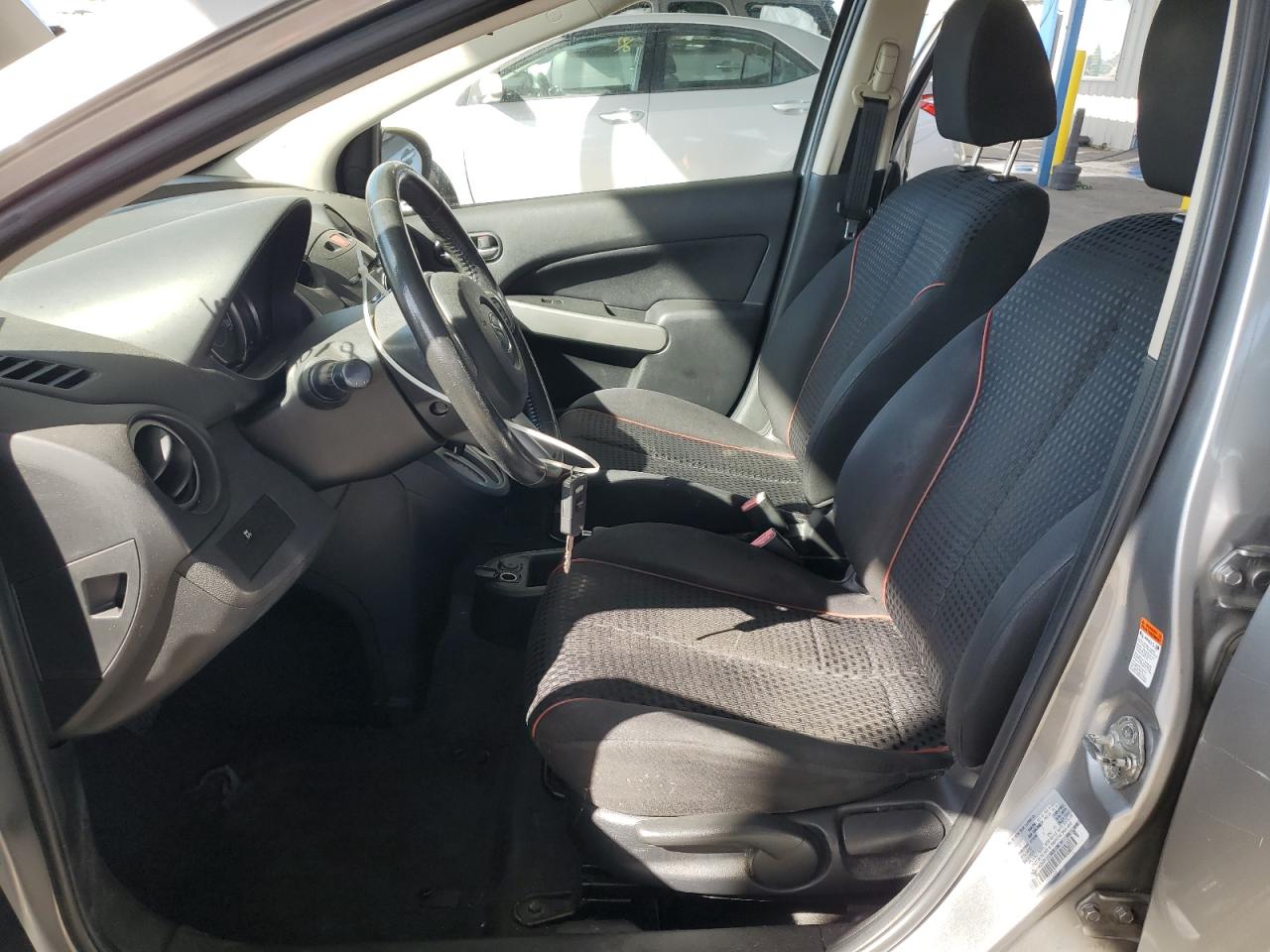 2011 Mazda Mazda2 VIN: JM1DE1HZ9B0120636 Lot: 85757005