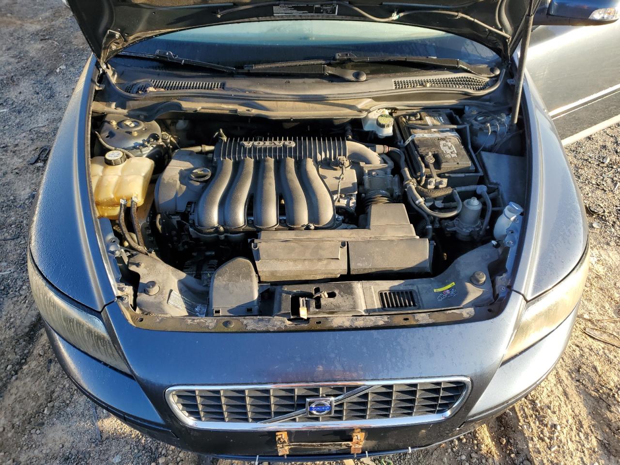 2007 Volvo S40 2.4I VIN: YV1MS382X72303072 Lot: 81970025