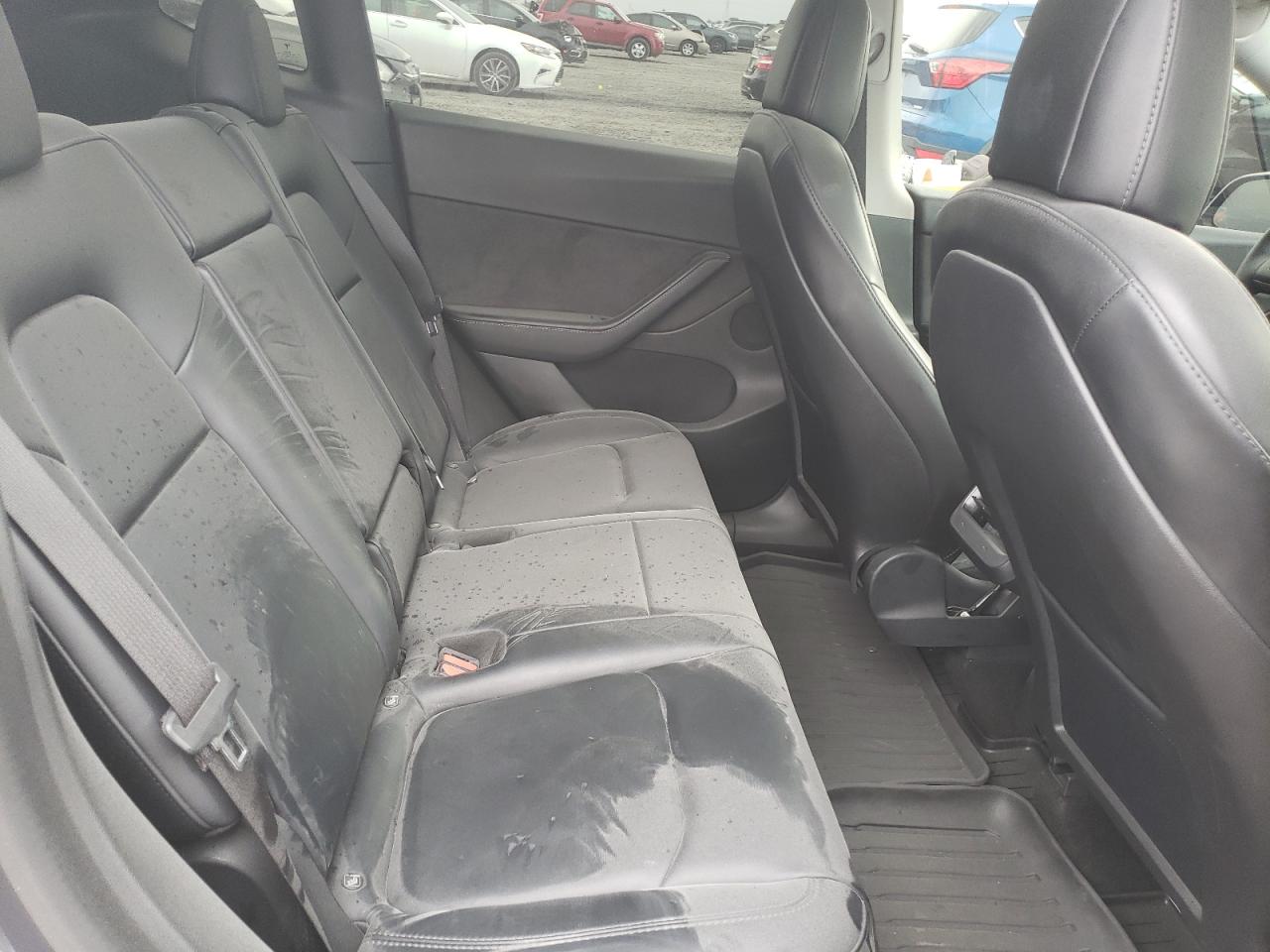 2022 Tesla Model Y VIN: 7SAYGDEF6NF404872 Lot: 87056345