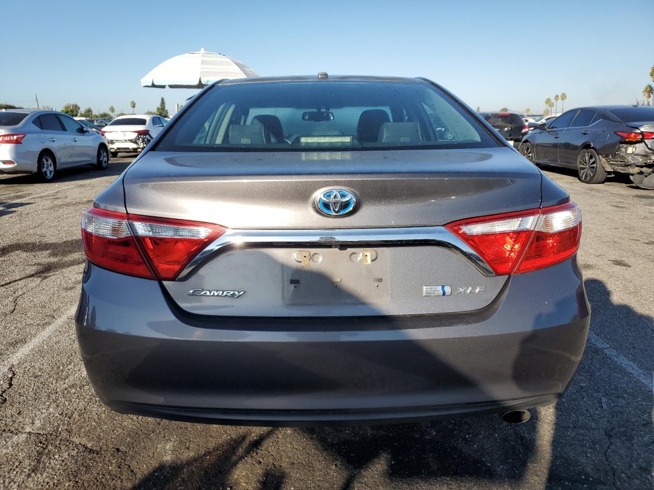 2015 Toyota Camry Hybrid VIN: 4T1BD1FK1FU172949 Lot: 85875065