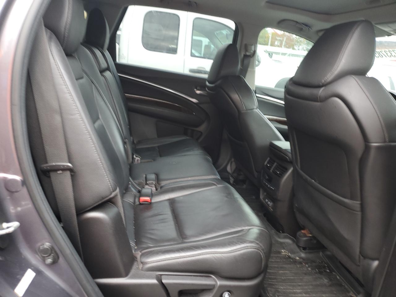 2017 Acura Mdx VIN: 5J8YD4H39HL005707 Lot: 89733785