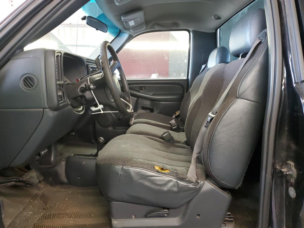 2000 Chevrolet Silverado K1500 VIN: 1GCEK14T8YE428245 Lot: 85153925