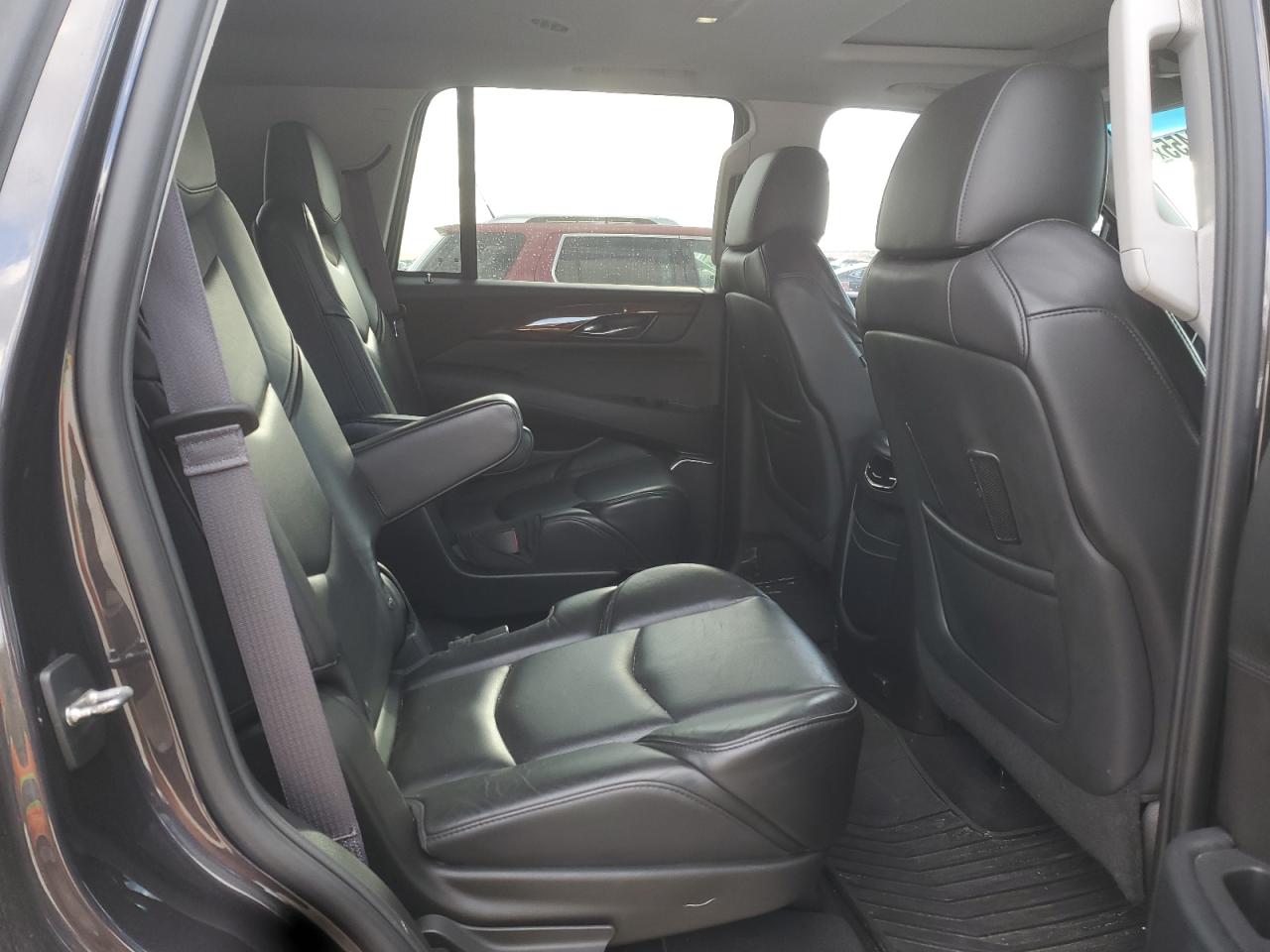 2015 Cadillac Escalade Luxury VIN: 1GYS4BKJ4FR195940 Lot: 85422455