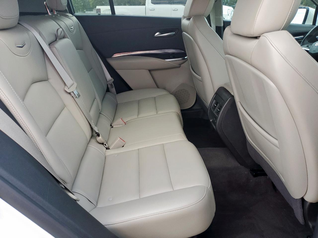 2023 Cadillac Xt4 Luxury VIN: 1GYAZAR4XPF121724 Lot: 82312465