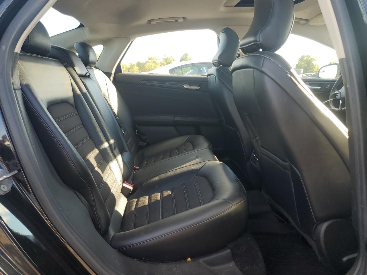 2018 Ford Fusion Se VIN: 3FA6P0HD8JR228512 Lot: 85918175