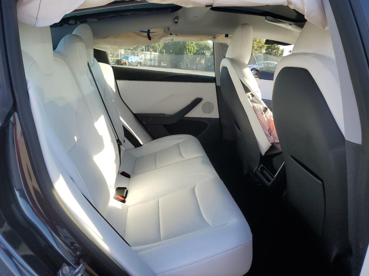 2024 Tesla Model 3 VIN: 5YJ3E1EB2RF811005 Lot: 82544145