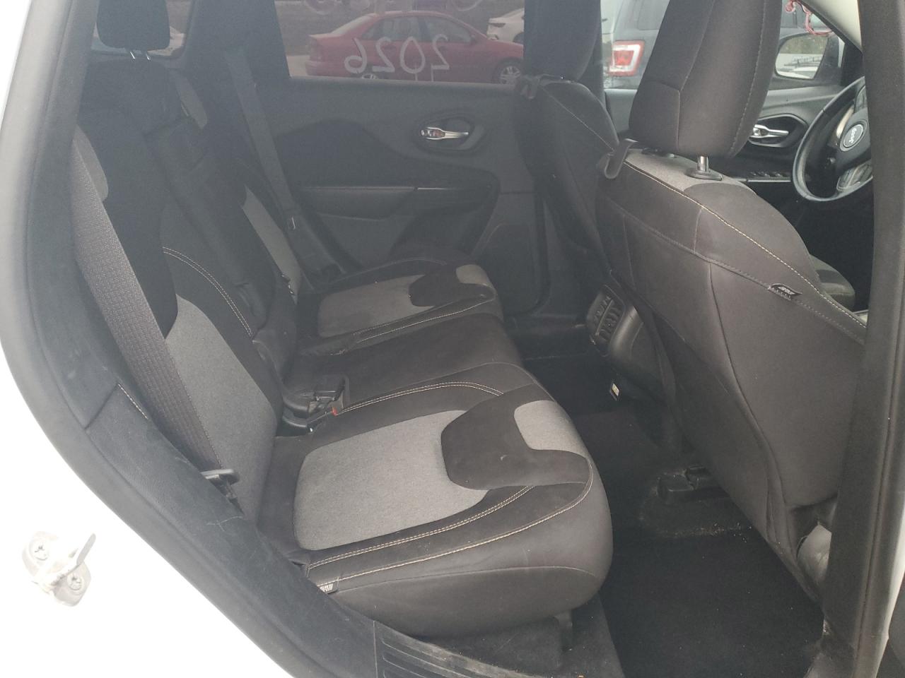 2014 Jeep Cherokee Latitude VIN: 1C4PJMCB7EW177519 Lot: 86074075