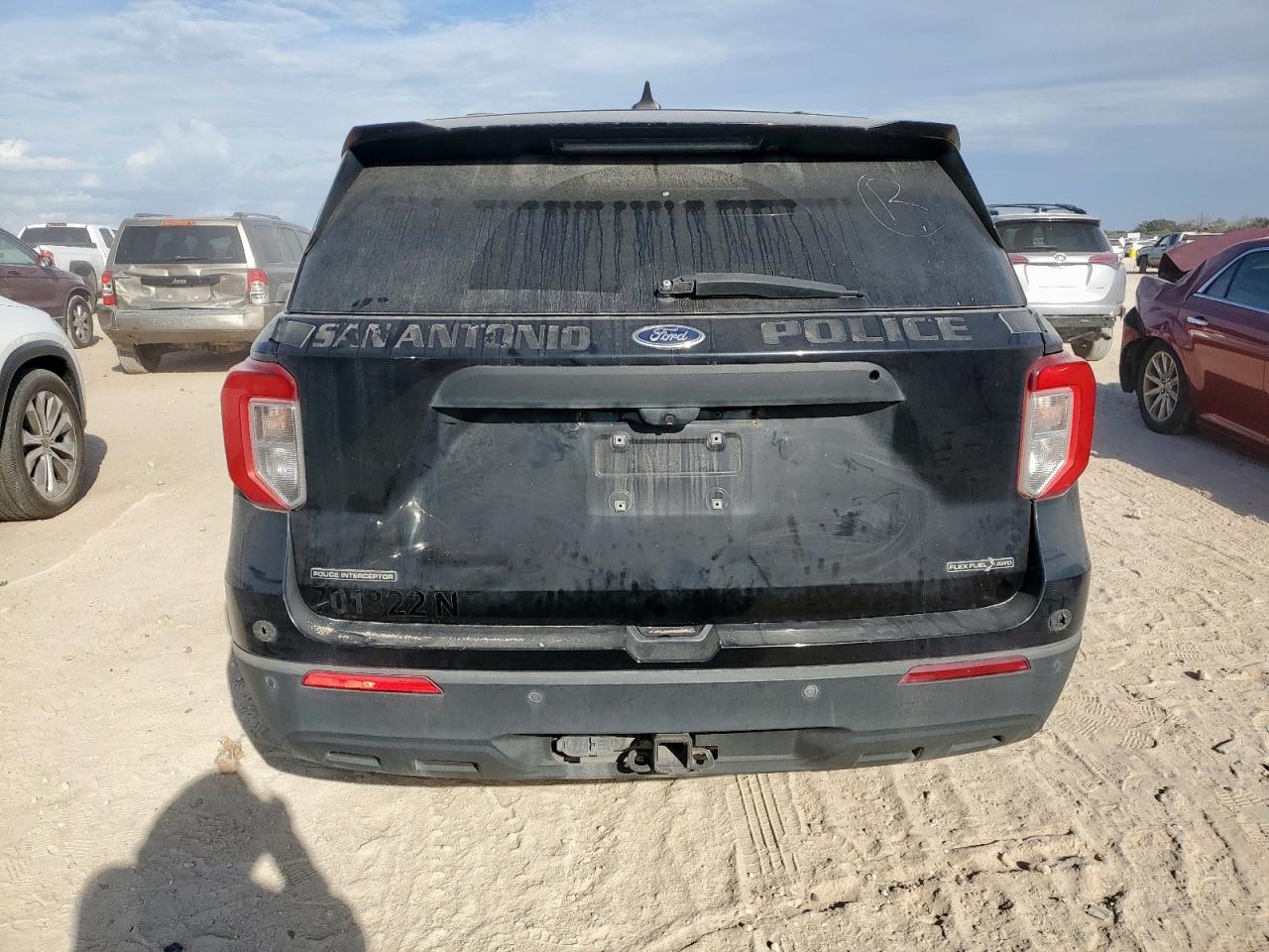 2022 Ford Explorer Police Interceptor VIN: 1FM5K8AB2NGC24329 Lot: 85382035