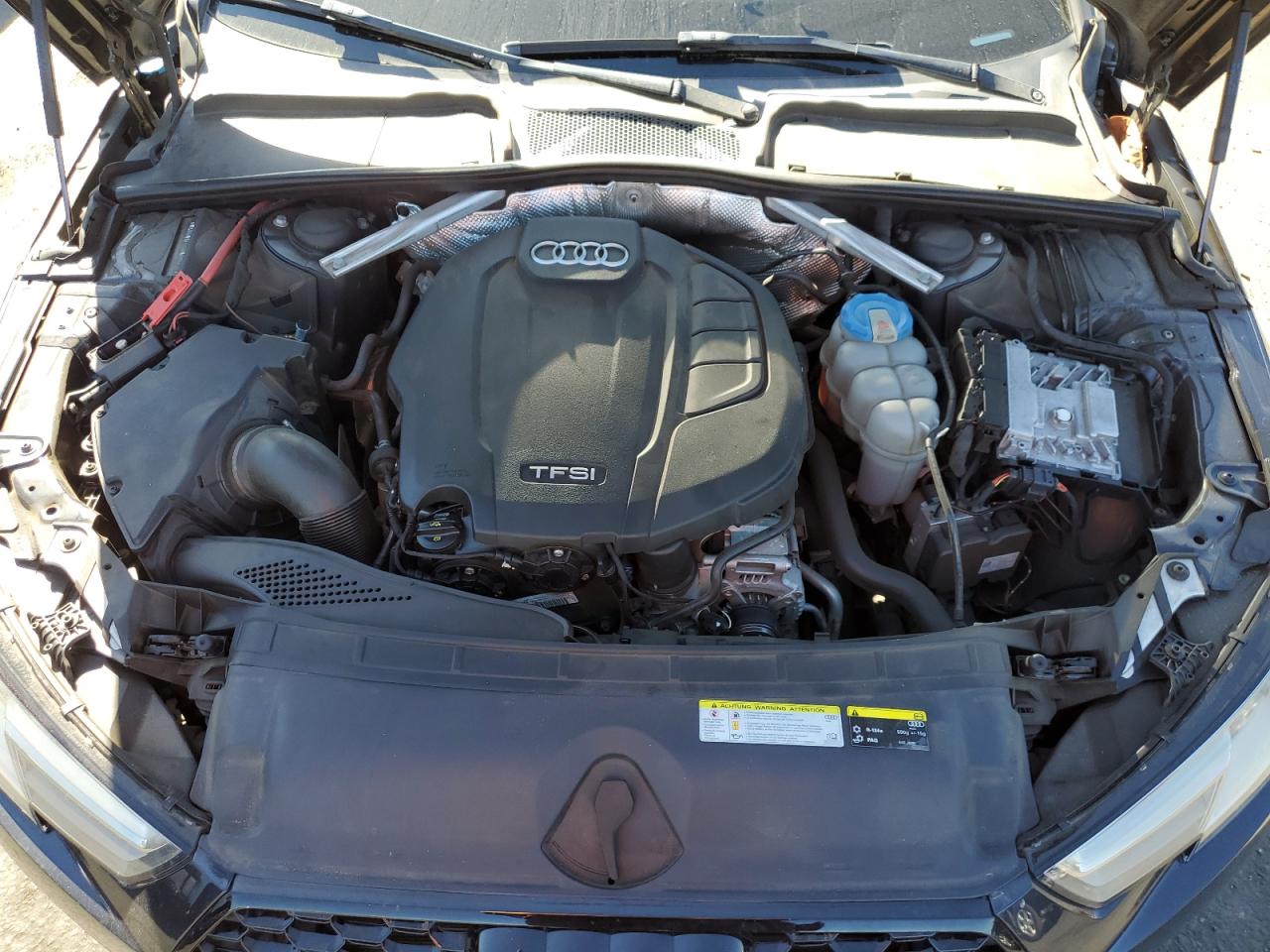 2017 Audi A4 Premium VIN: WAUGNAF44HN005634 Lot: 82213345