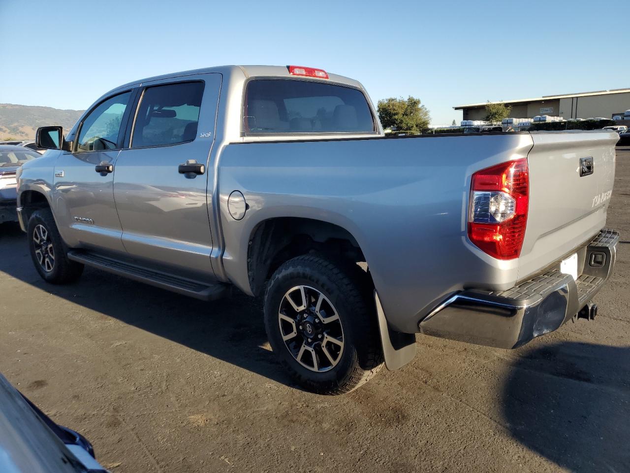 2014 Toyota Tundra Crewmax Sr5 silver  gas 5TFEY5F12EX161475 photo #3