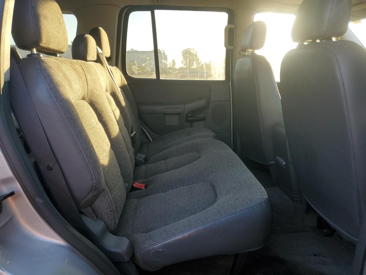 2004 Ford Explorer Xls VIN: 1FMZU62E34ZB28012 Lot: 90334305