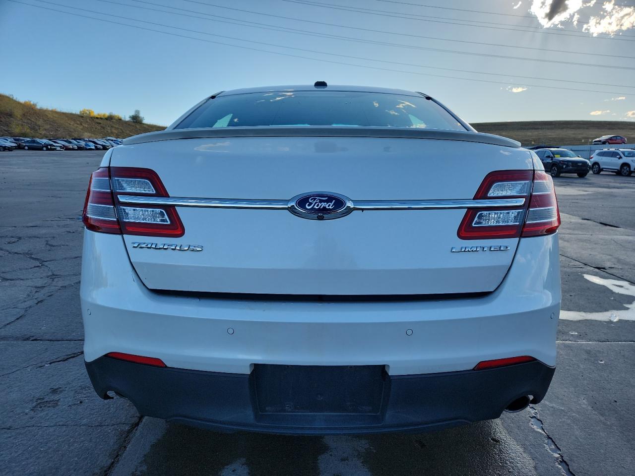 2015 Ford Taurus Limited VIN: 1FAHP2F8XFG126881 Lot: 87106915