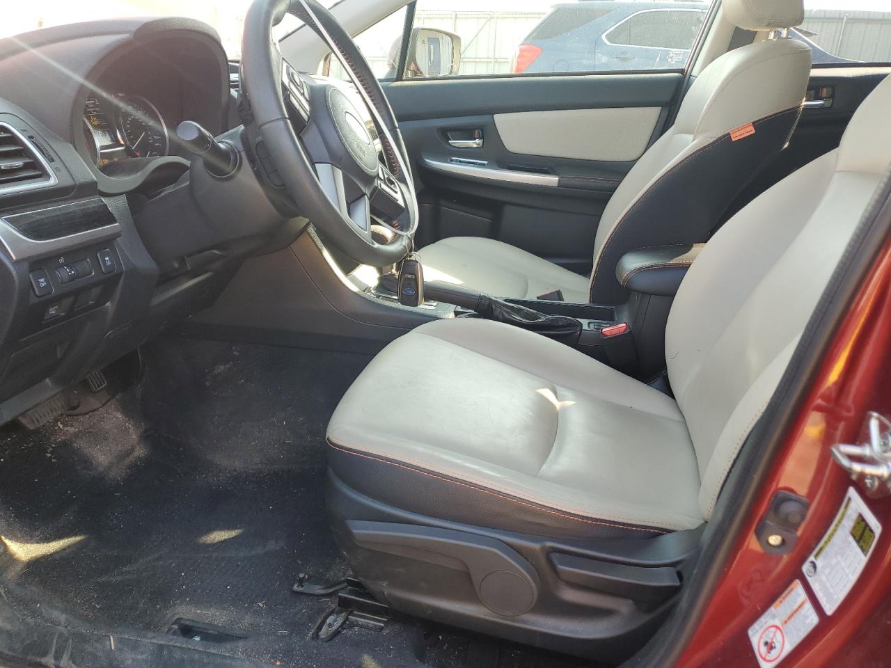 2016 Subaru Crosstrek Limited VIN: JF2GPANC7G8323199 Lot: 85110835