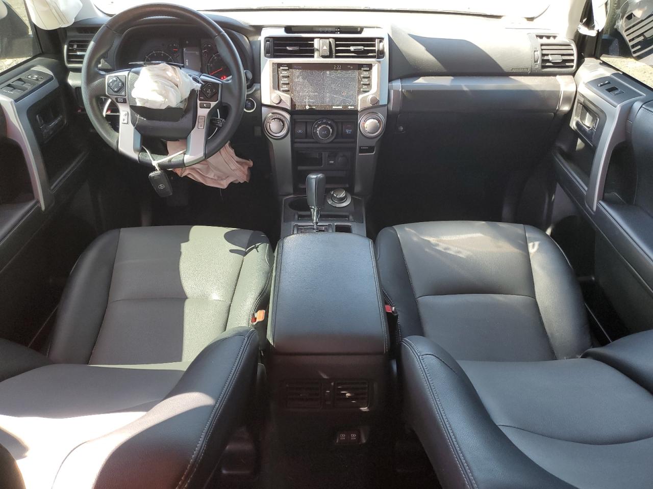 2022 Toyota 4Runner Sr5/Sr5 Premium VIN: JTENU5JR4N6020157 Lot: 82191295