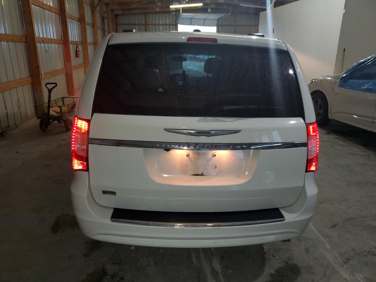 2015 Chrysler Town & Country Touring VIN: 2C4RC1BG3FR751624 Lot: 84451655