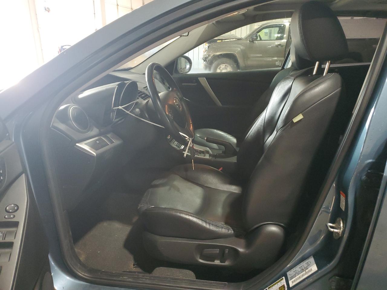 2011 Mazda 3 S VIN: JM1BL1M67B1466218 Lot: 84215895