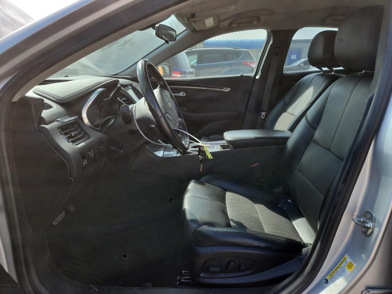 2017 Chevrolet Impala Lt VIN: 1G1105S31HU153198 Lot: 84968145