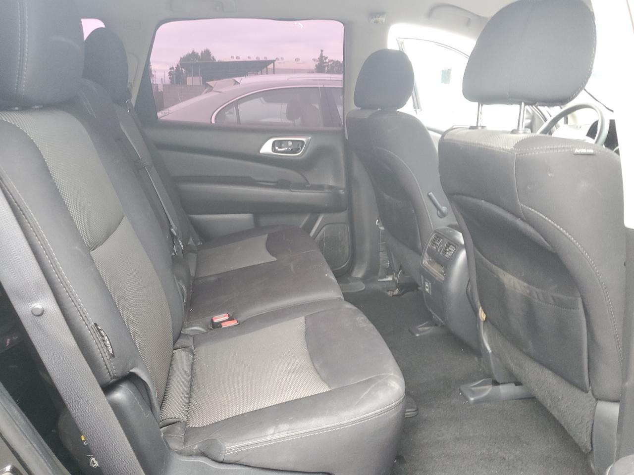 2018 Nissan Pathfinder S VIN: 5N1DR2MN9JC662051 Lot: 81949135