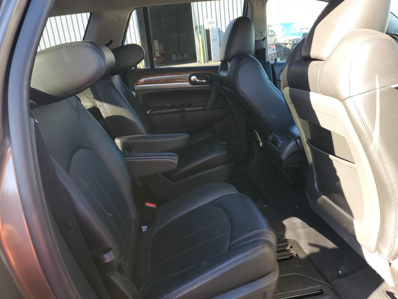 2011 Buick Enclave Cxl VIN: 5GAKVCED4BJ262738 Lot: 85371095