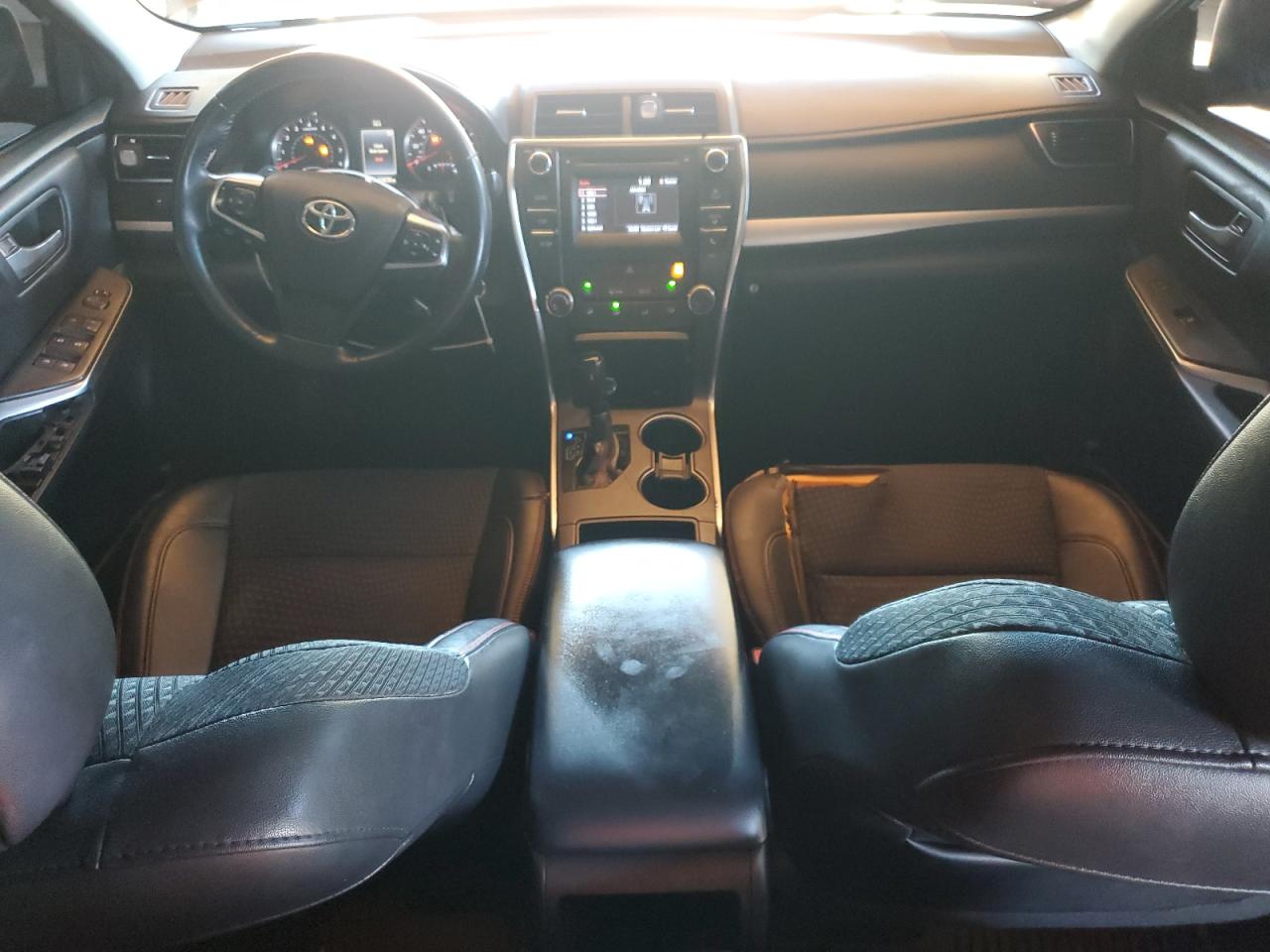 2015 Toyota Camry Le VIN: 4T1BF1FKXFU955939 Lot: 85527485