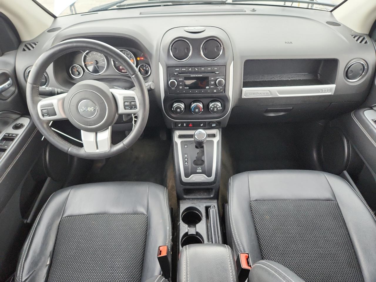 2016 Jeep Compass Latitude VIN: 1C4NJDEB1GD758002 Lot: 84942065