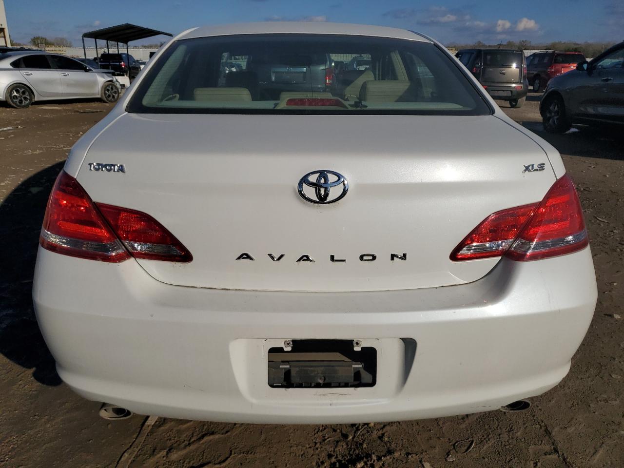 2006 Toyota Avalon Xl VIN: 4T1BK36B06U140169 Lot: 90896445