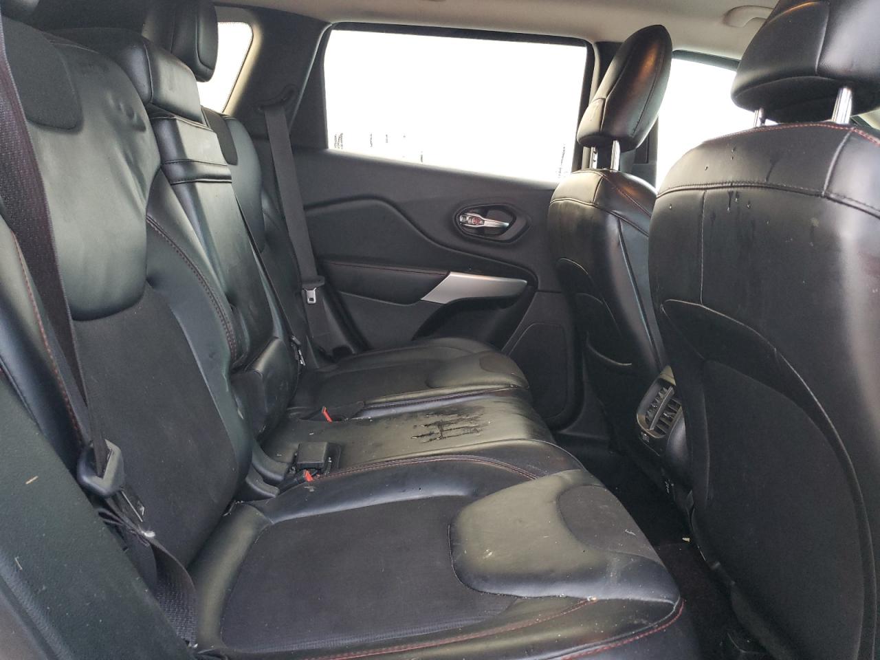 2018 Jeep Cherokee Trailhawk VIN: 1C4PJMBX9JD512508 Lot: 90479455