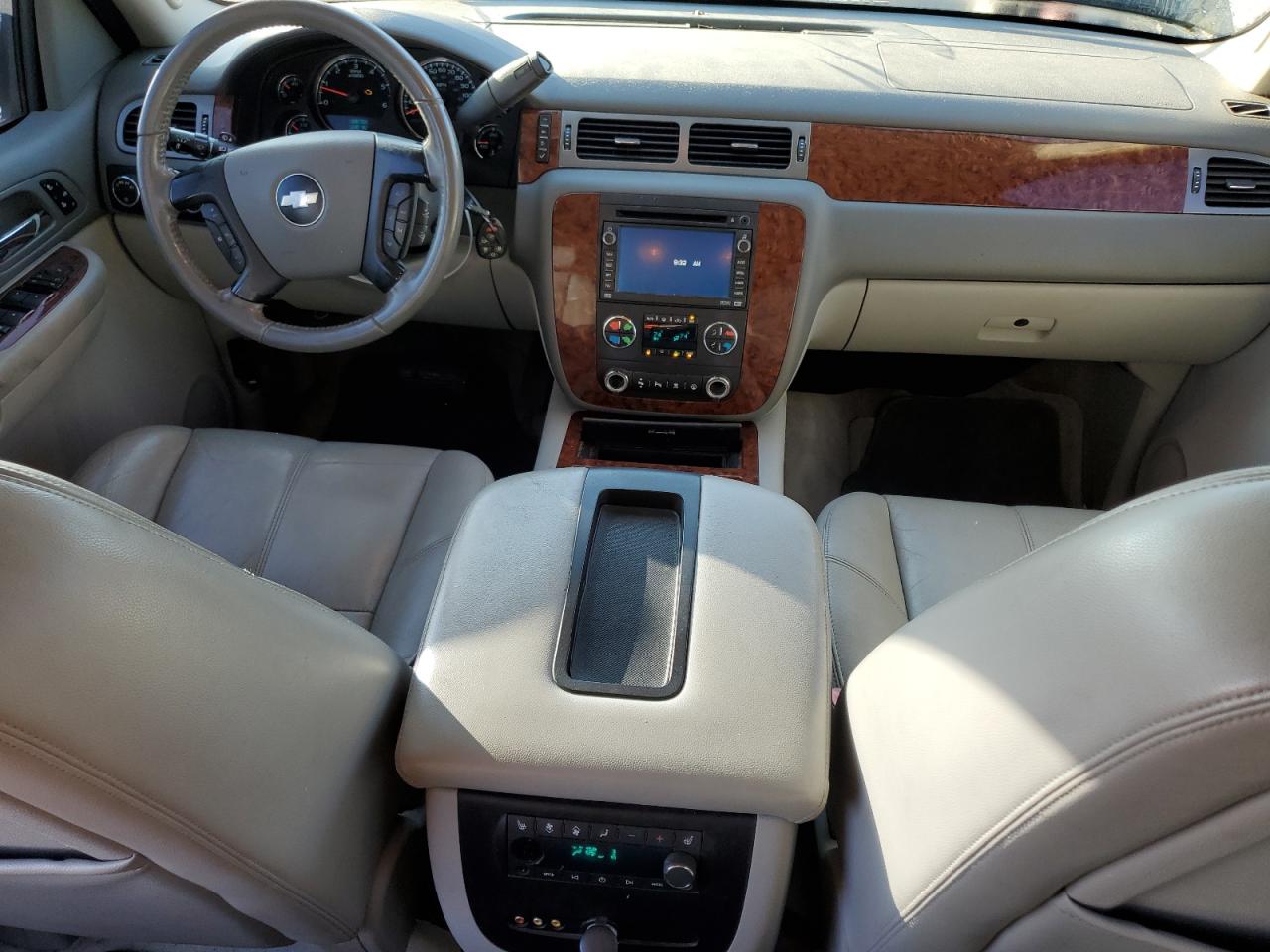 2008 Chevrolet Tahoe K1500 VIN: 1GNFK13038R122615 Lot: 86270345